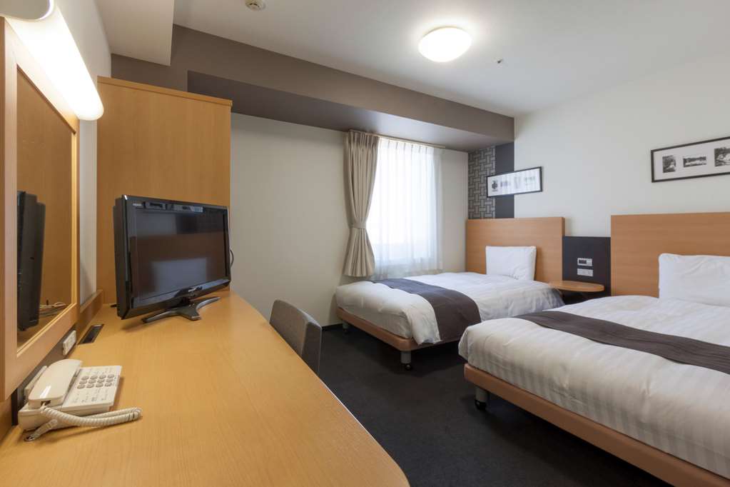 COMFORT HOTEL TOKYO KIYOSUMI-SHIRAK-guestroom-Guest Room,On-Site.jpg