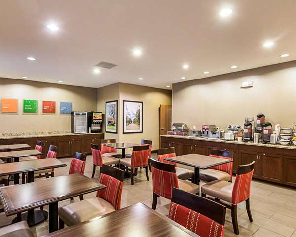 Amenities - Comfort Inn East Wichita - I-35, Exit 50