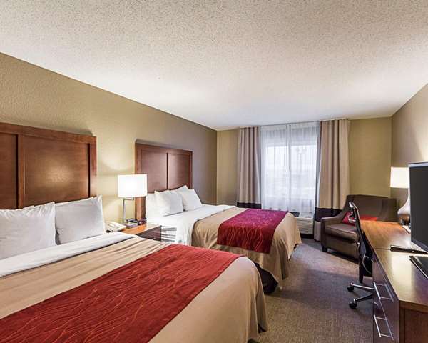  - Comfort Inn East Wichita - I-35, Exit 50