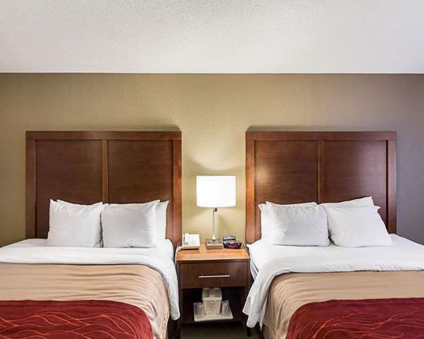  - Comfort Inn East Wichita - I-35, Exit 50