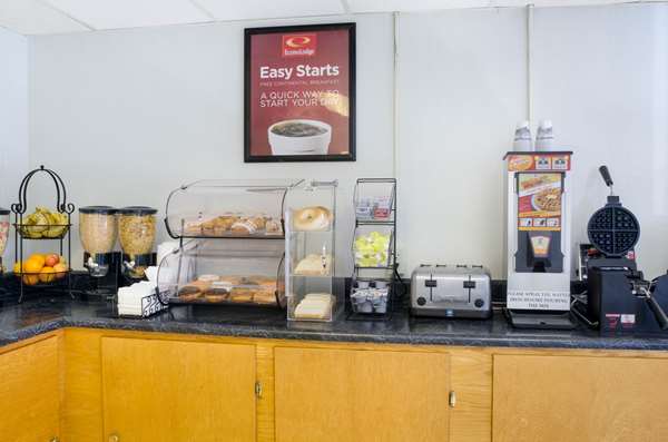 Amenities - Econo Lodge Emporia - I-35, Exit 128