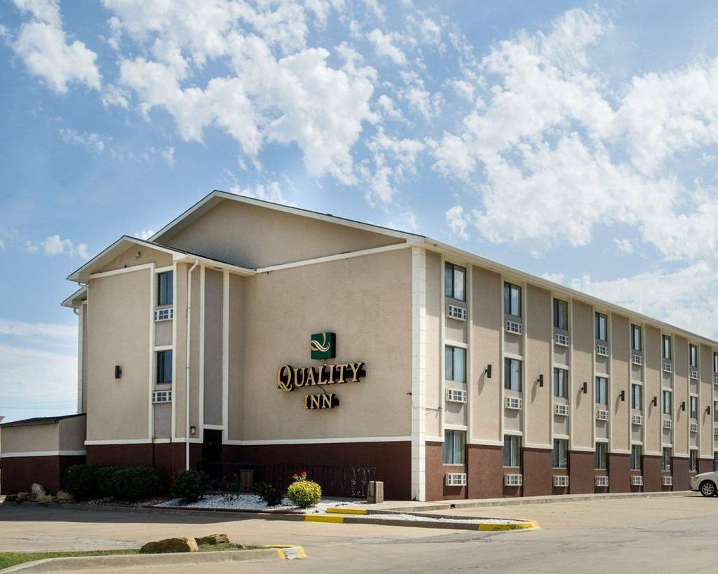 Quality Inn Topeka