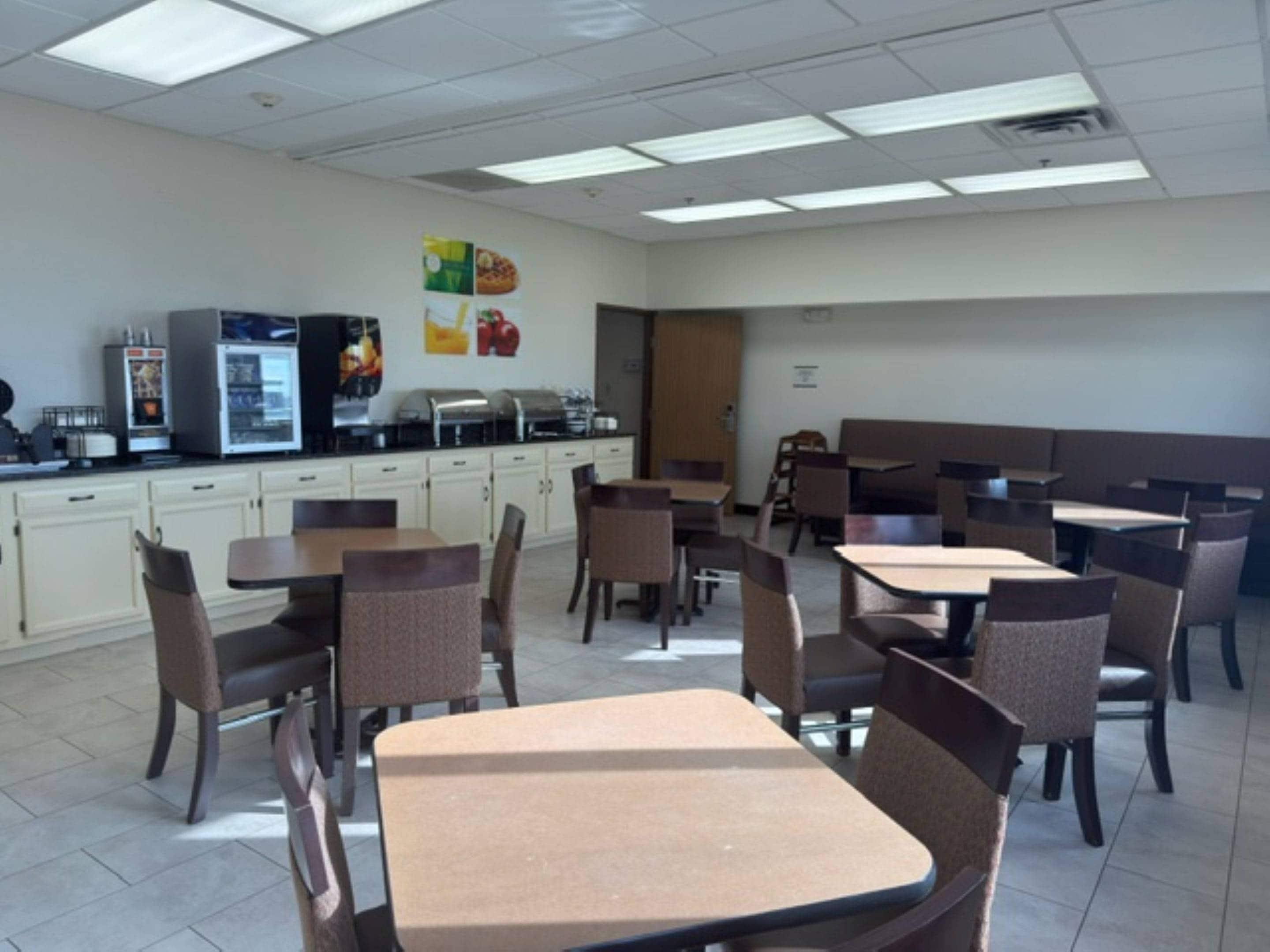 Breakfast area | Comfort Inn Colby