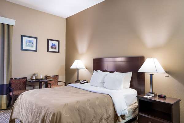  - Quality Inn Kansas Speedway Kansas City - I-70, Exit 414