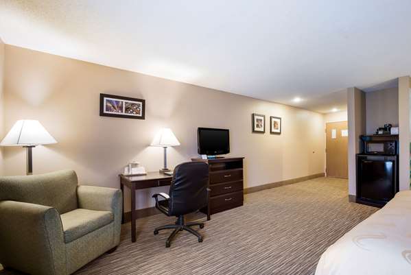  - Quality Inn Kansas Speedway Kansas City - I-70, Exit 414