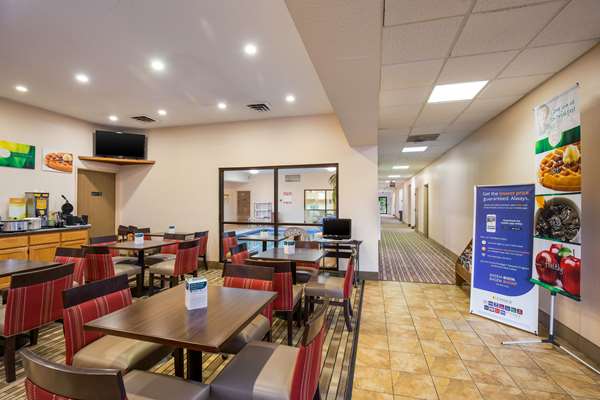 Amenities - Quality Inn Kansas Speedway Kansas City - I-70, Exit 414