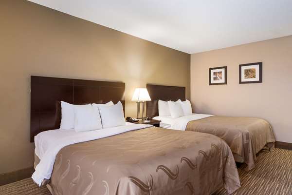  - Quality Inn Kansas Speedway Kansas City - I-70, Exit 414