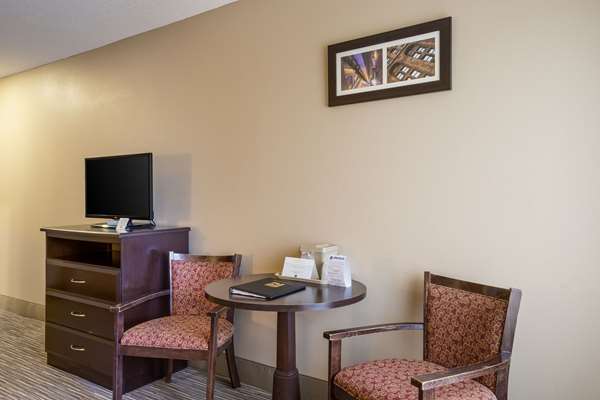  - Quality Inn Kansas Speedway Kansas City - I-70, Exit 414
