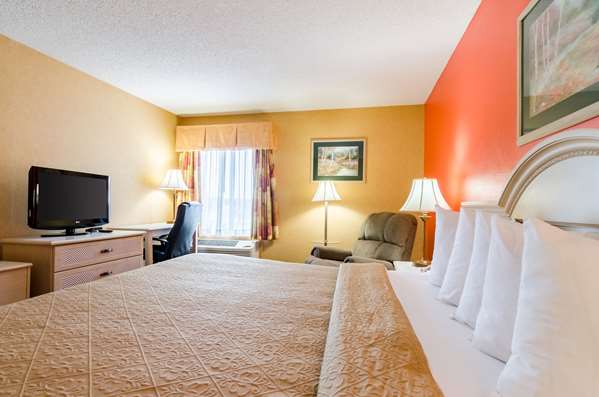  - Quality Inn Manhattan