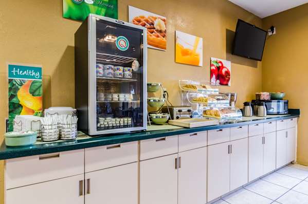 Amenities - Quality Inn Manhattan