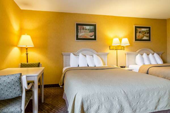  - Quality Inn Manhattan