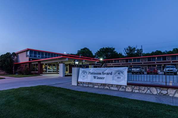  - Econo Lodge Winfield