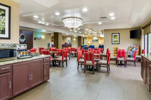 Amenities - Comfort Inn Ottawa - I-35, Exit 183