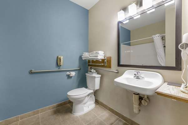  - Sleep Inn & Suites Hays - I-70, Exit 159