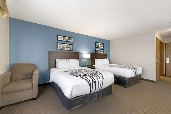  - Sleep Inn & Suites Hays - I-70, Exit 159