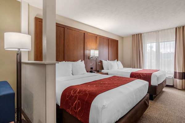 Suite - Comfort Suites Kansas City - I-435, Exit 15