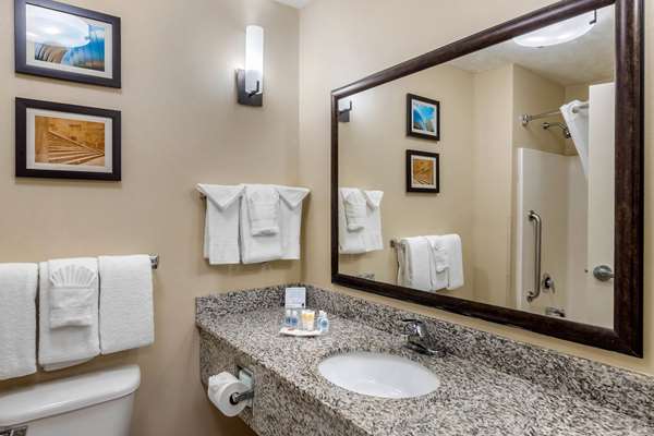 Suite - Comfort Suites Kansas City - I-435, Exit 15