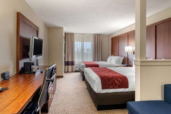 Suite - Comfort Suites Kansas City - I-435, Exit 15