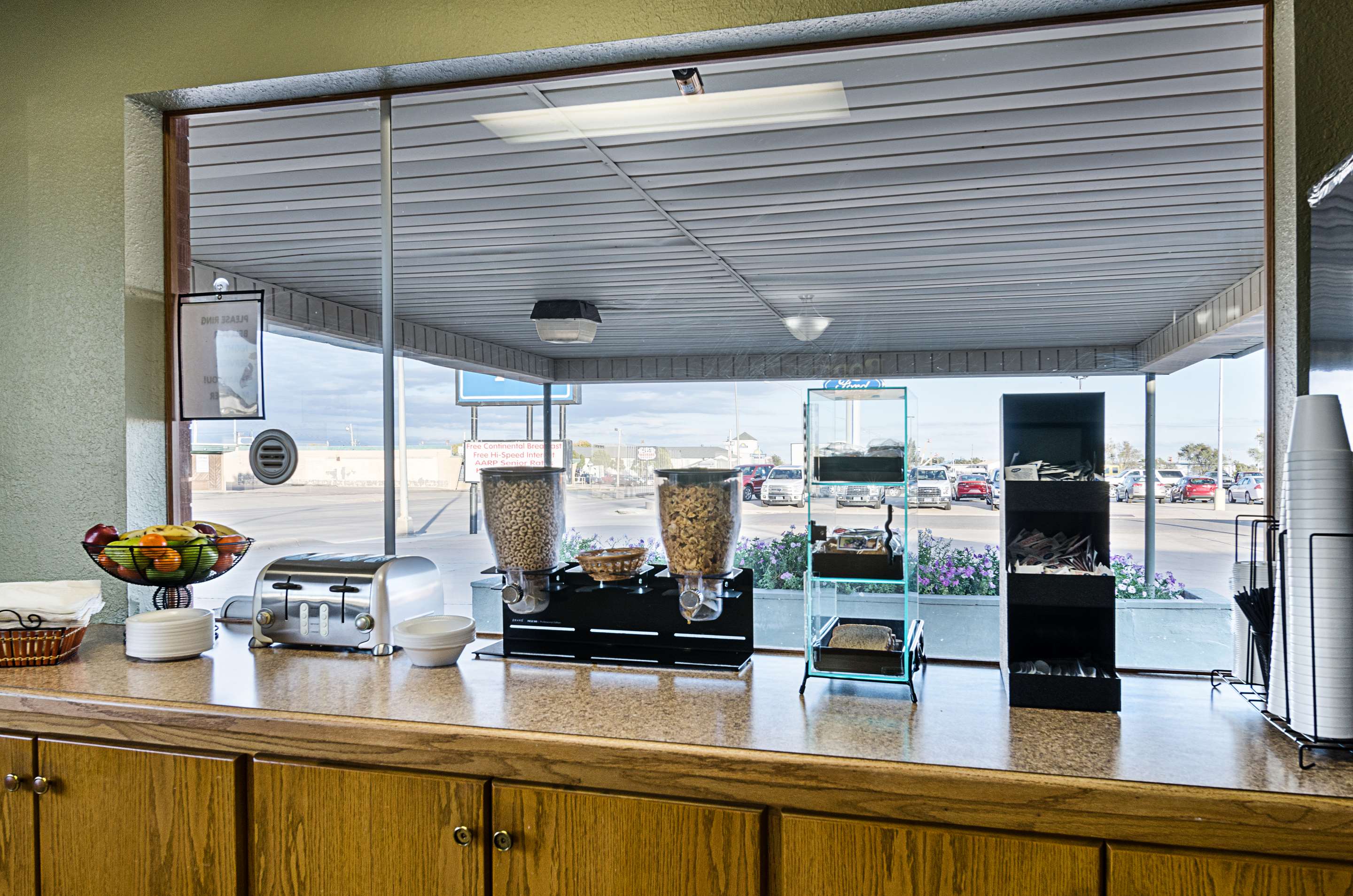 Assorted breakfast items | Rodeway Inn