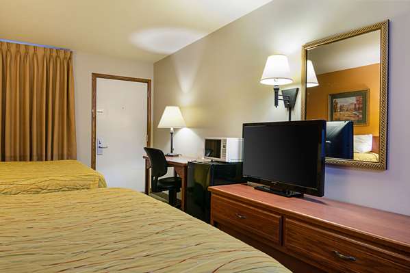  - Rodeway Inn Larned