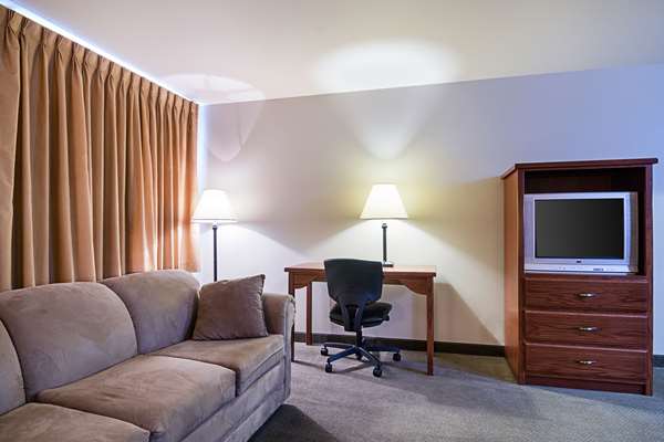  - Rodeway Inn Larned