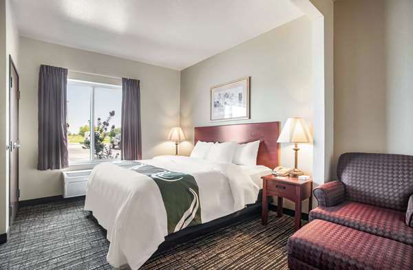 Suite - Quality Inn Parsons