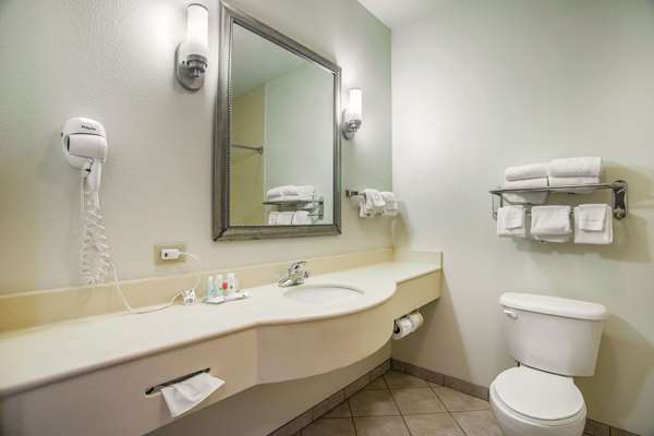  - Quality Inn Parsons