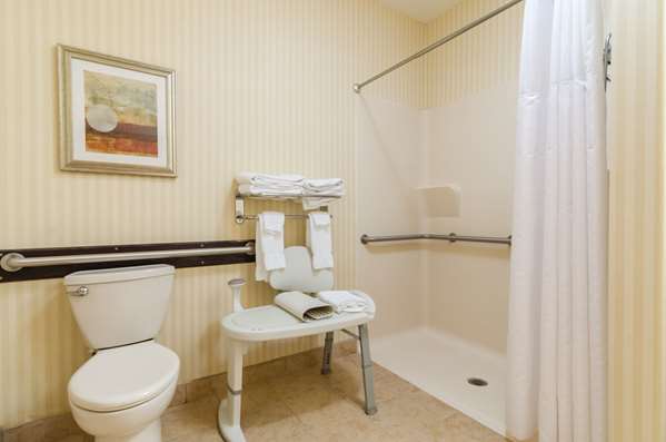  - Comfort Suites Salina