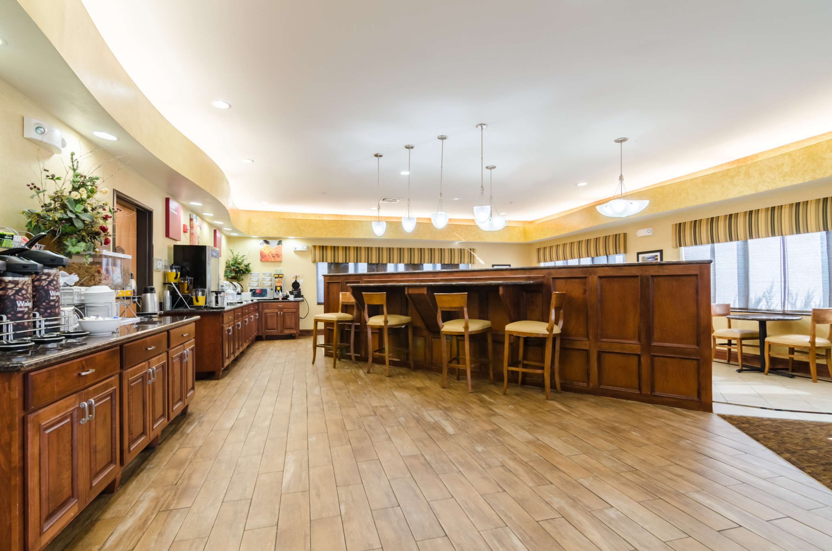Breakfast area