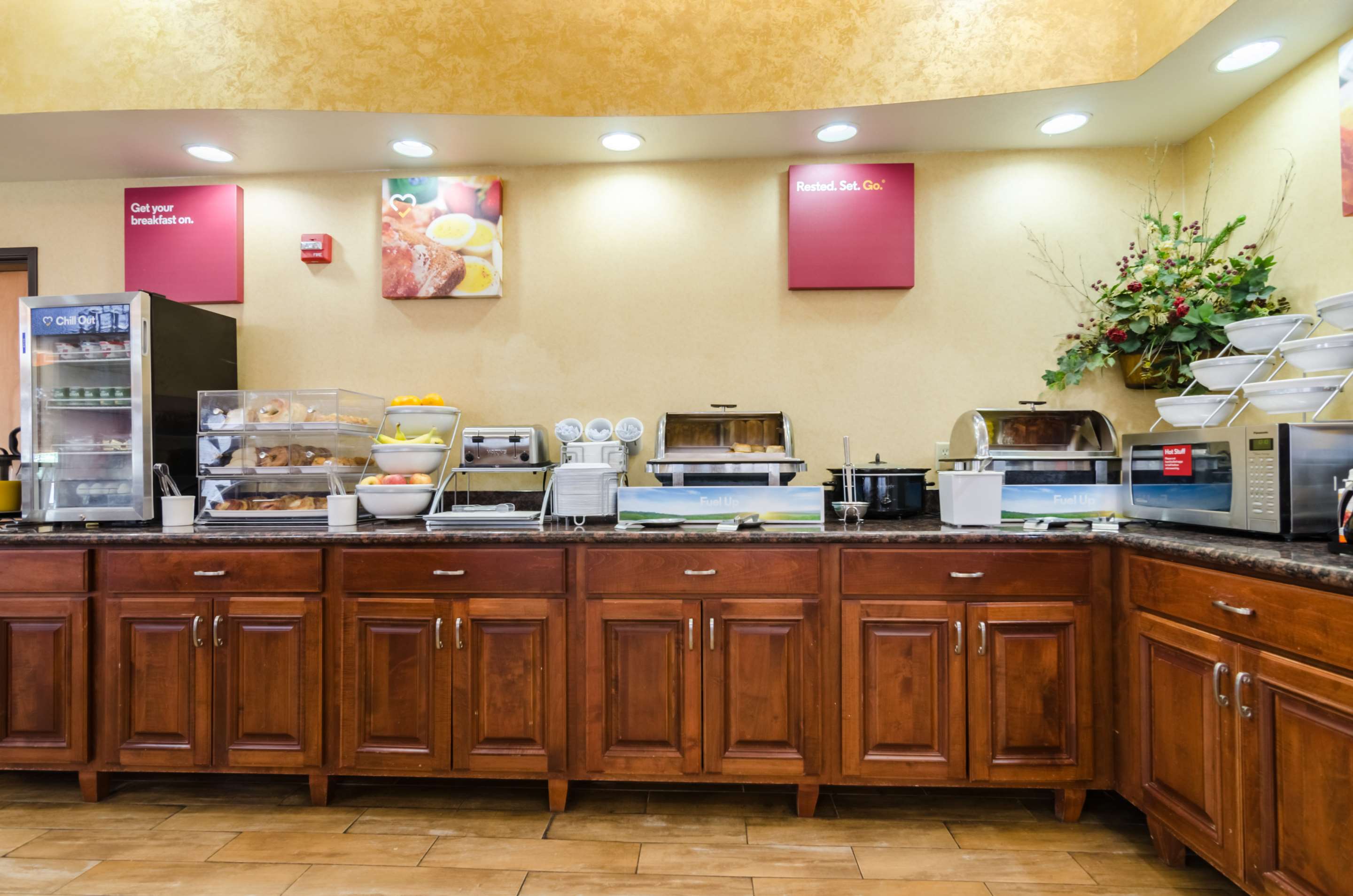 Breakfast area