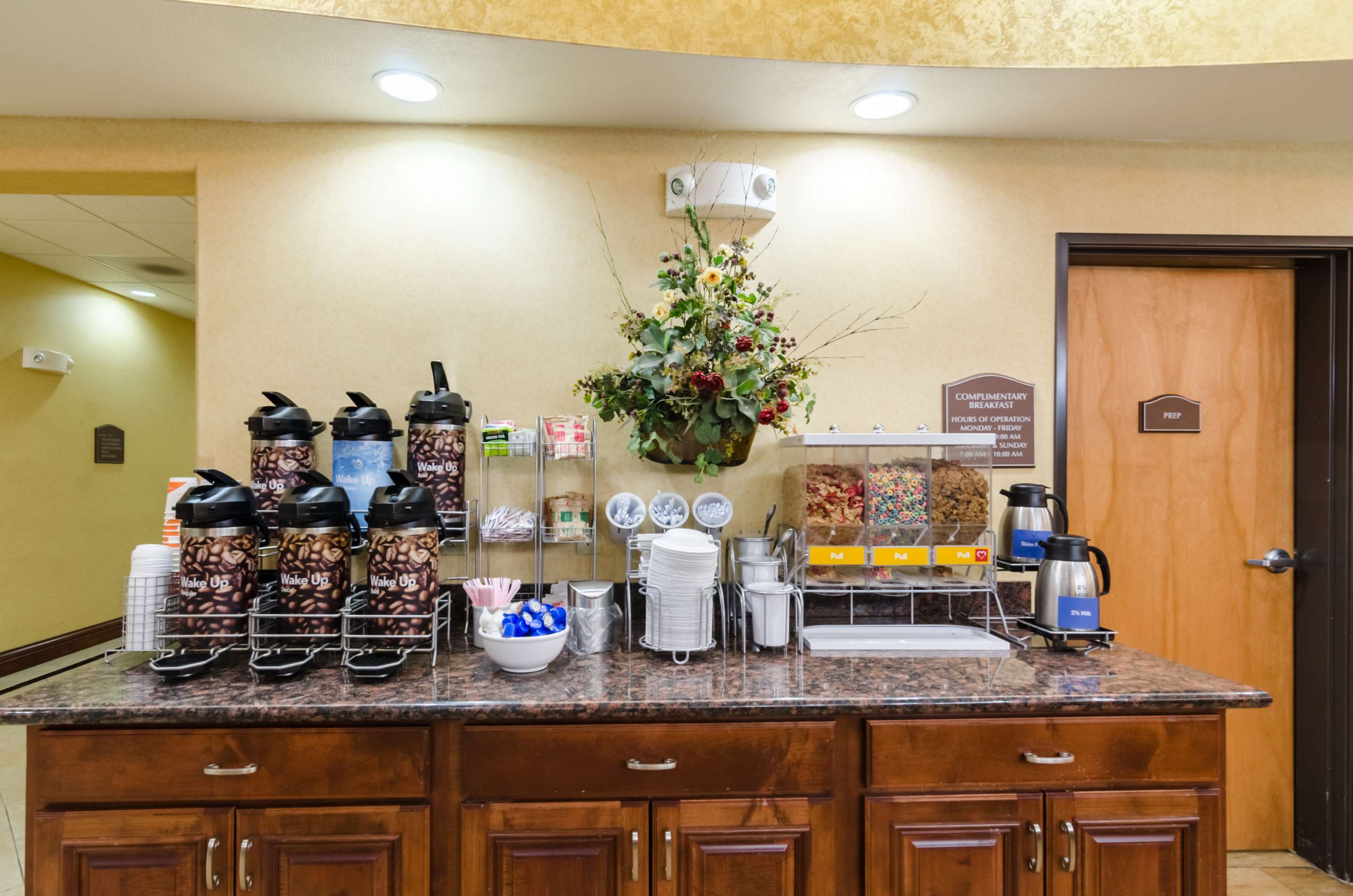 Breakfast area