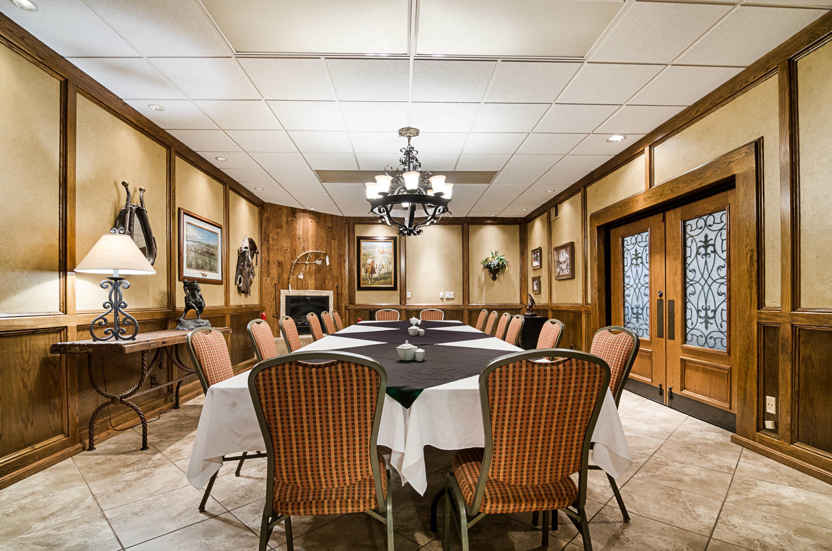 Boardroom | Clarion Inn