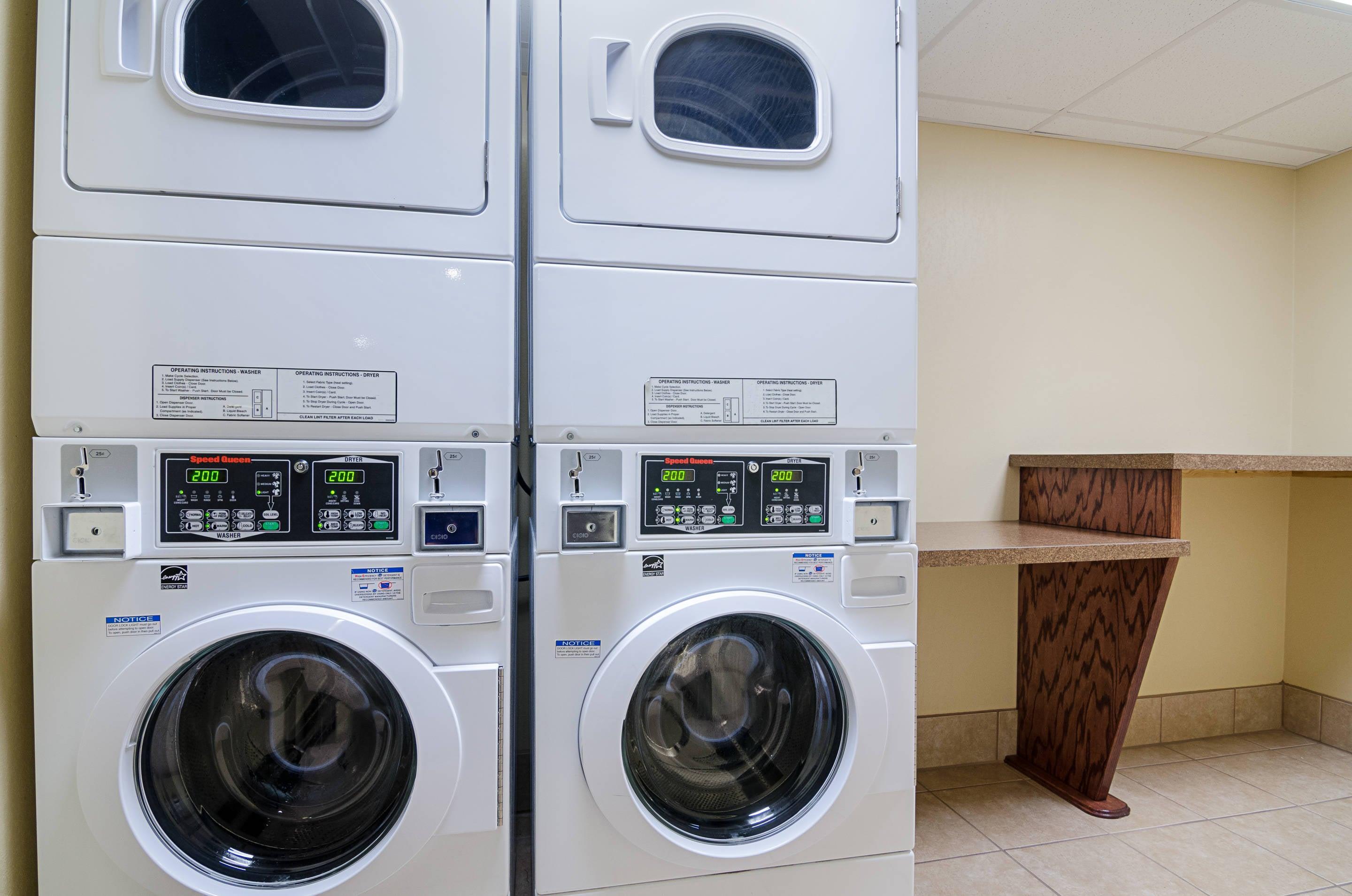 Guest laundry facilities | Clarion Inn