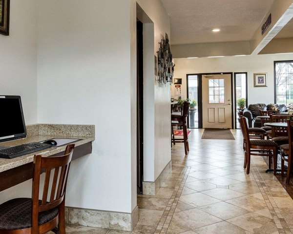 Conference Area - Econo Lodge Lawrence