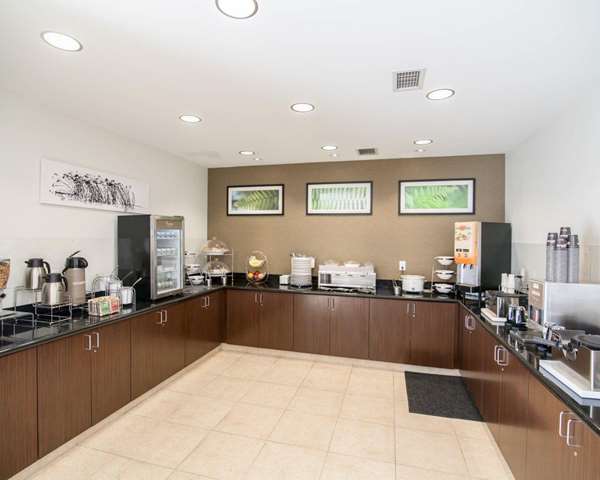 Amenities - Sleep Inn & Suites Norton