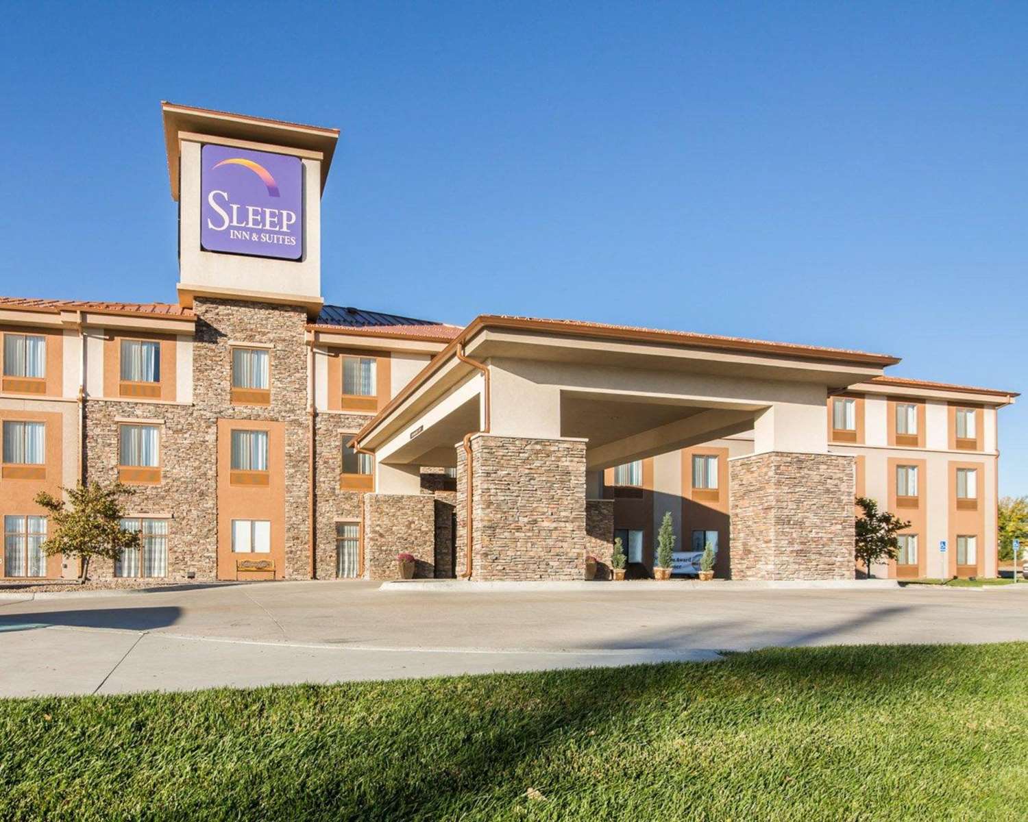Sleep Inn & Suites Norton, KS See Discounts