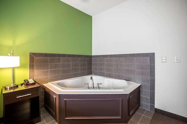 Suite - Sleep Inn & Suites Haysville