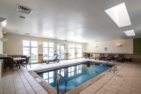 Pool - Sleep Inn & Suites Haysville