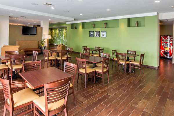 Amenities - Sleep Inn & Suites Haysville