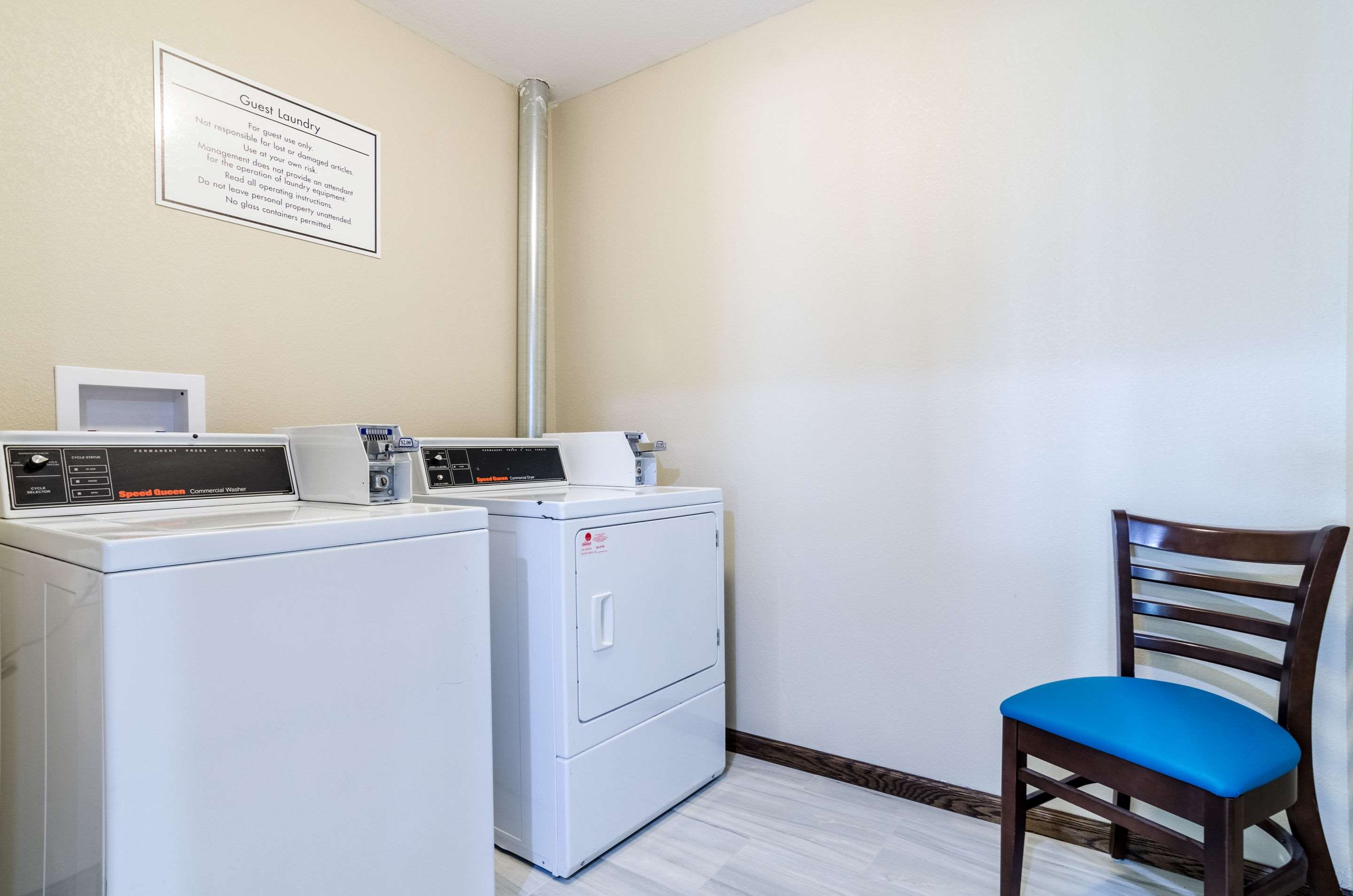 Guest laundry facilities | Quality Inn Great Bend