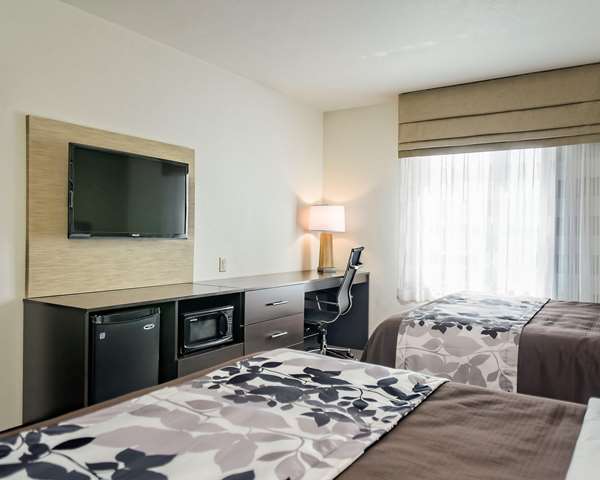  - Sleep Inn & Suites Fort Scott