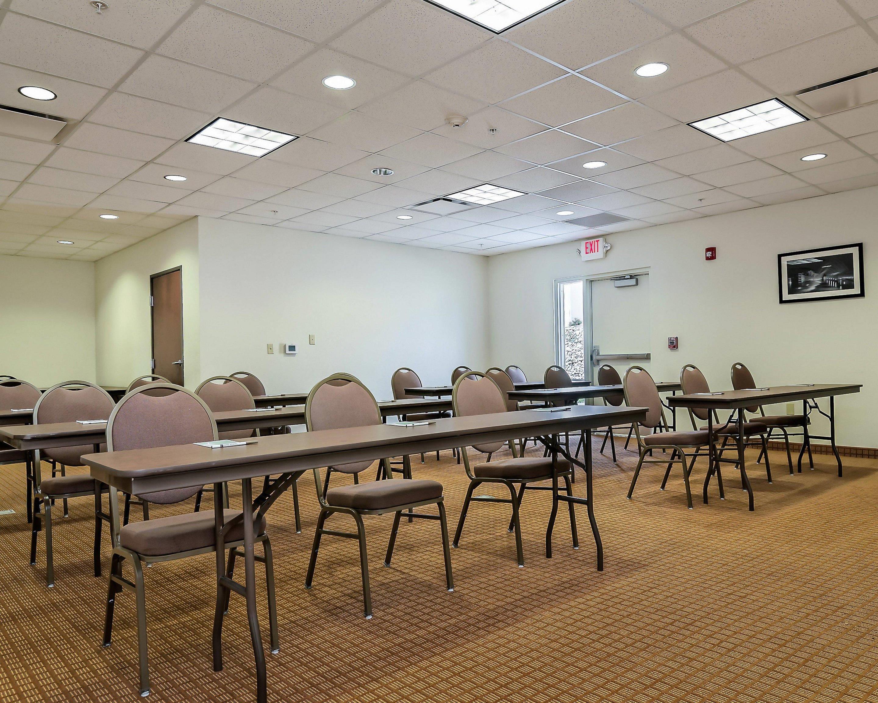 Conference facilities | Sleep Inn & Suites Fort Scott