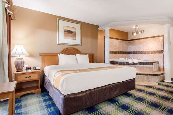  - Quality Inn Arkansas City