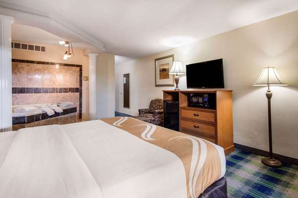  - Quality Inn Arkansas City