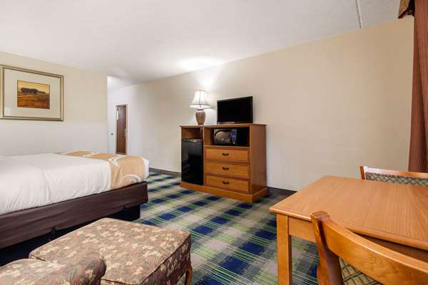  - Quality Inn Arkansas City
