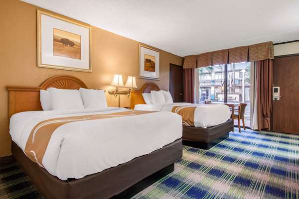  - Quality Inn Arkansas City