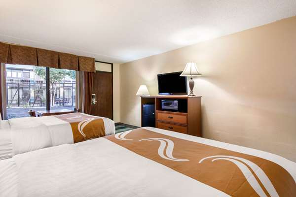  - Quality Inn Arkansas City