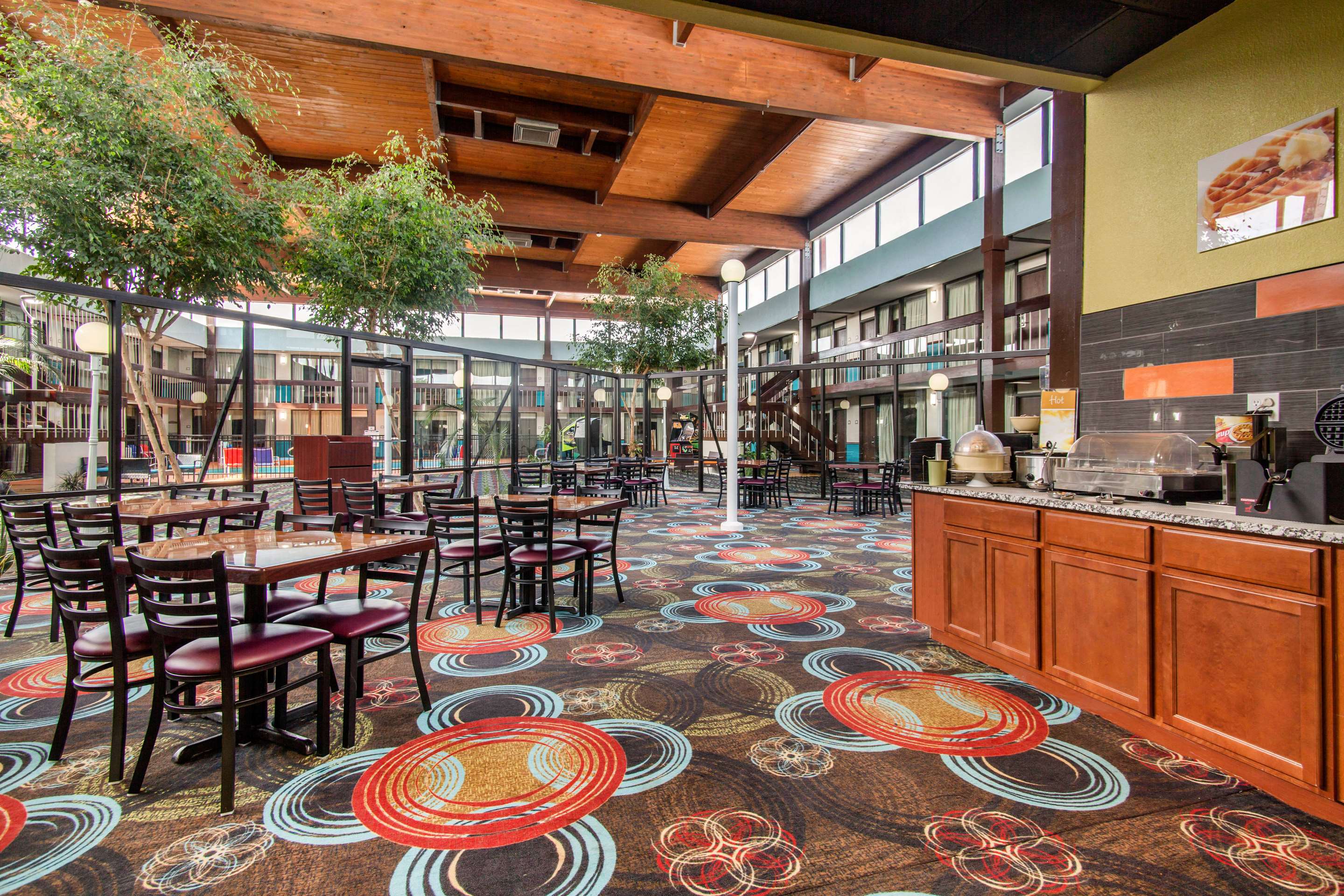 Spacious breakfast area | Quality Inn