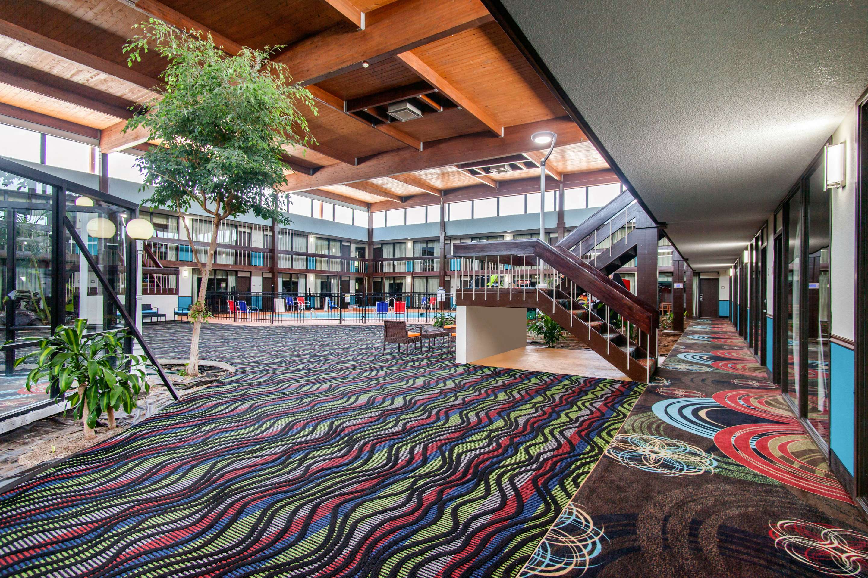 Atrium | Quality Inn