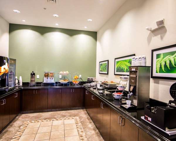 Amenities - Sleep Inn & Suites Garden City